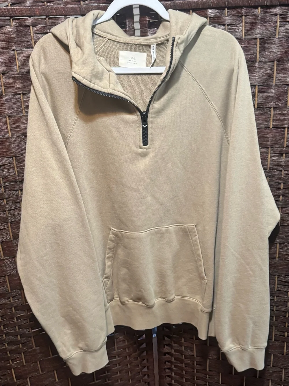Fear of God Essentials quarterzip Sweatshirt